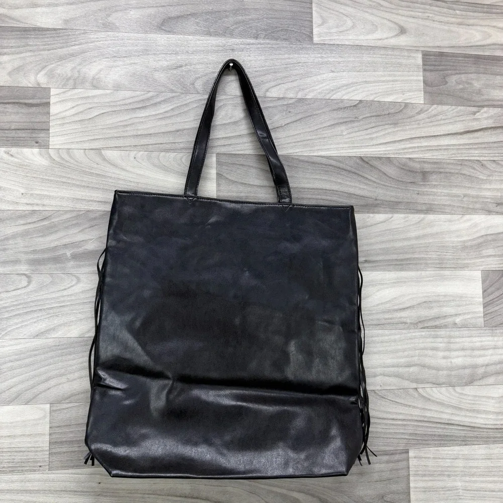 Victoria's Secret Tote Bag Women's Black One Size Flirty Fringe Faux‎ Leather